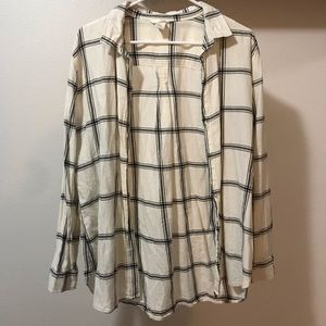 Black and white plaid button up shirt